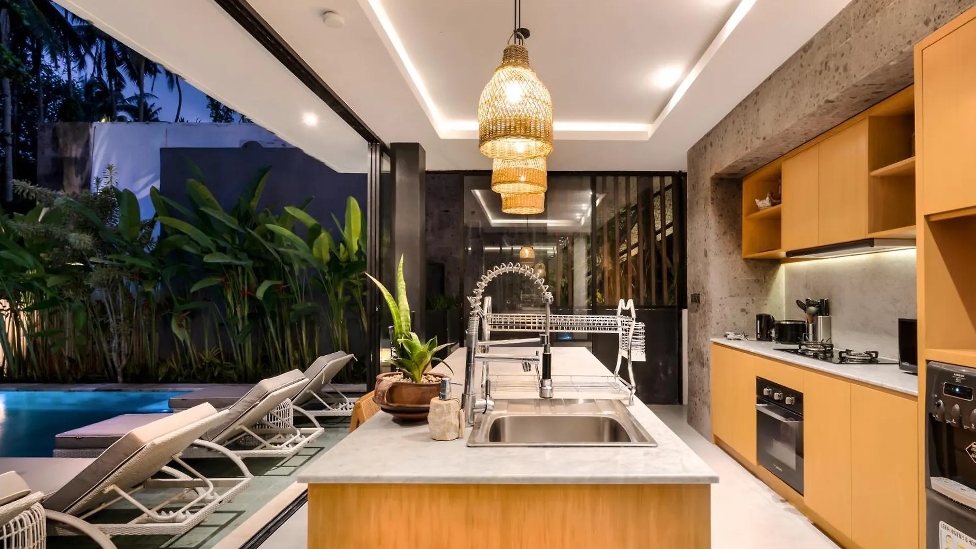 The Waterfall Jungle Villa By Balisuperhost Ubud Endonezya